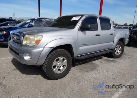 2005 Toyota Tacoma Prerunner V6 from USA, damaged, VIN 5TEJU62N55Z082674
